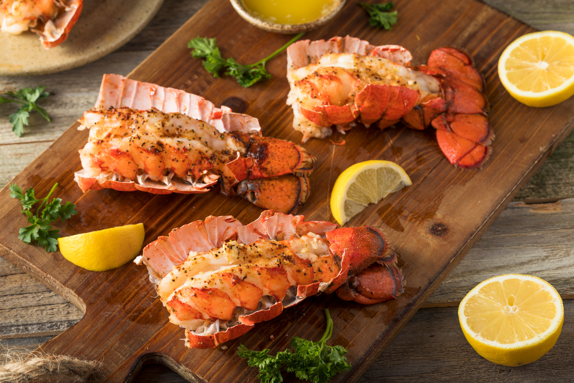 Summer Dining at The Studio Cafe | Lobster Mania, Wing Specials & Christmas in July